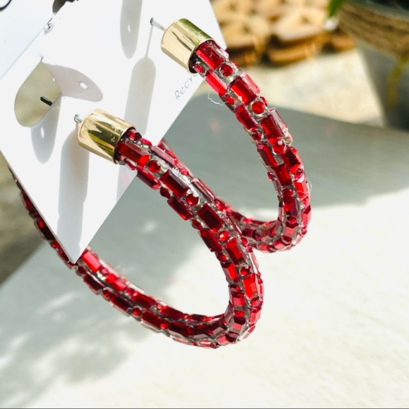 🌟🌟SOLD GUESS large hoop funky ENCRUSTED CRYSTAL BEADED earrings quirky RED a G - Picture 4 of 8